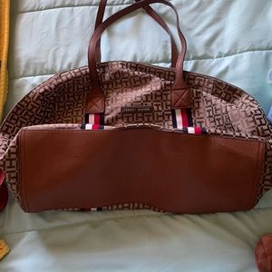 Tommy Hilfiger duffel bag